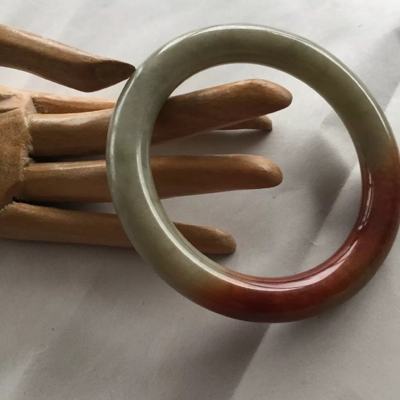 901) antique BURMA JADITE rust red saddle BANGLE - Picture 4 of 8